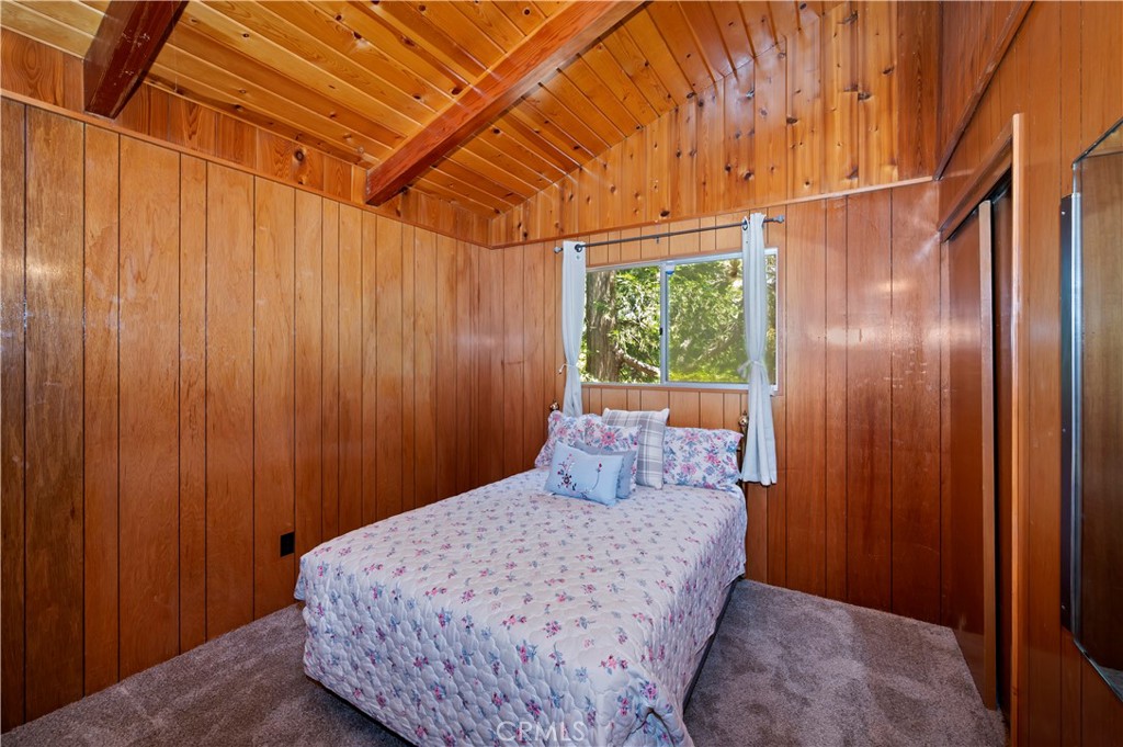 28976 Alder Terrace Property Photo 12