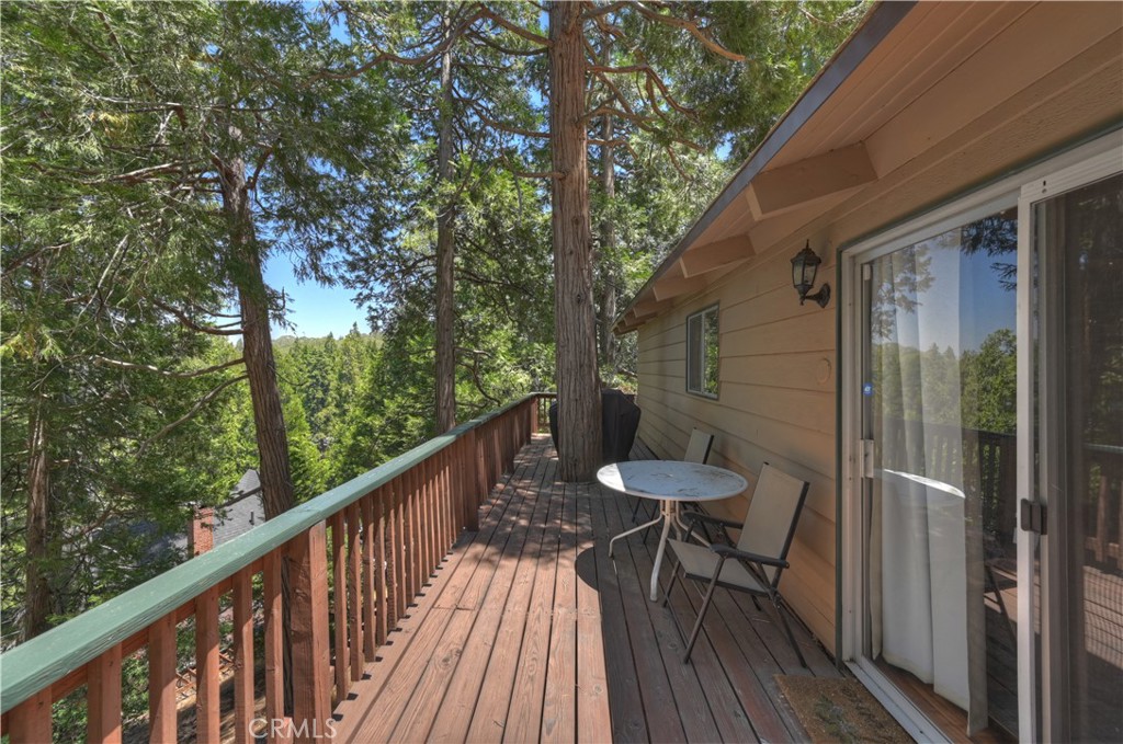 28976 Alder Terrace Property Photo 18