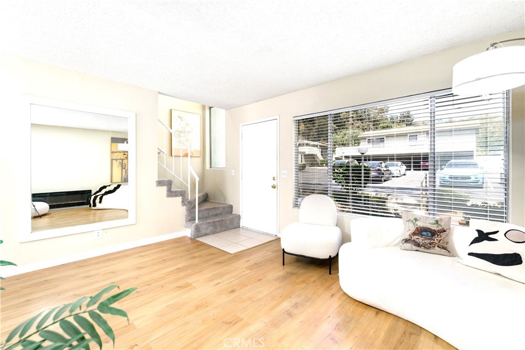 2151 E Aroma Dr Property Photo 6