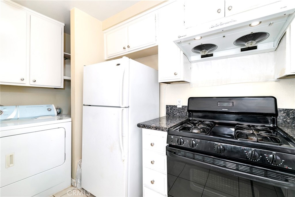 2151 E Aroma Dr Property Photo 12