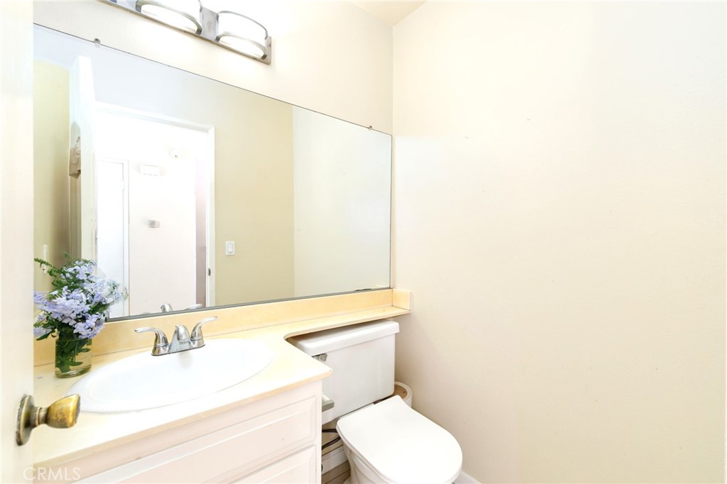 2151 E Aroma Dr Property Photo 14