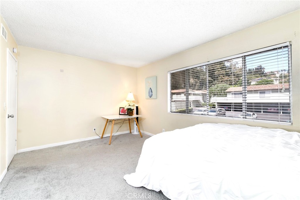 2151 E Aroma Dr Property Photo 17