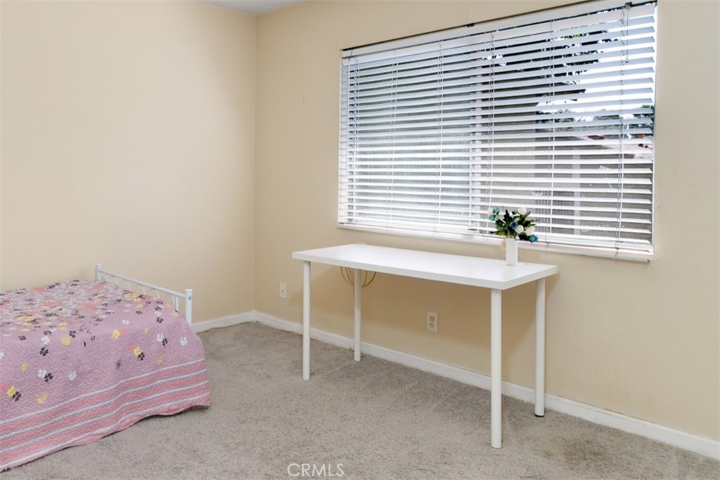 2151 E Aroma Dr Property Photo 19