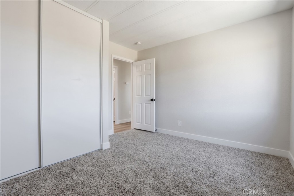 58865 Red Shank Road Property Photo 4