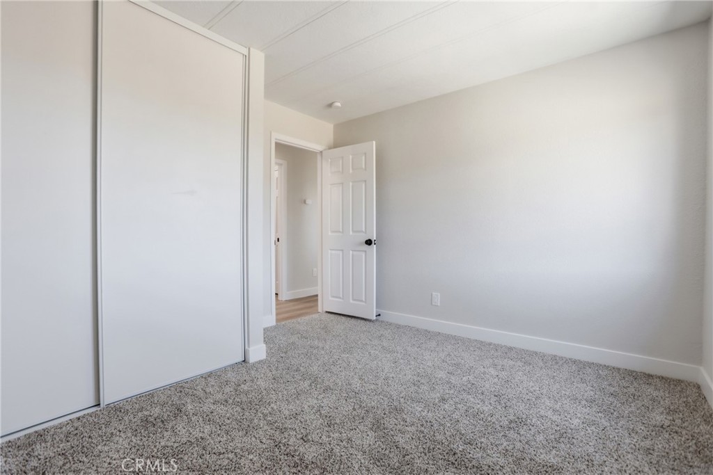 58865 Red Shank Road Property Photo 4