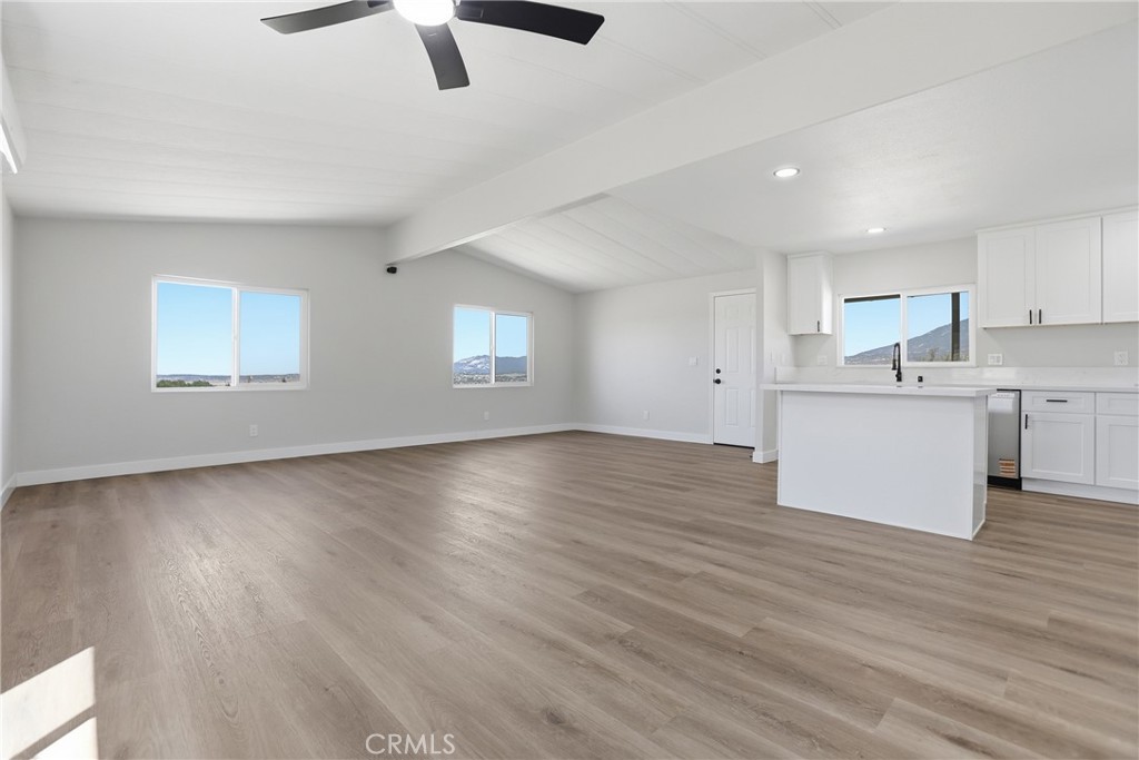 58865 Red Shank Road Property Photo 9