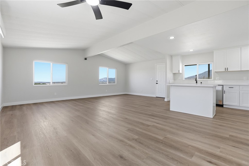 58865 Red Shank Road Property Photo 9