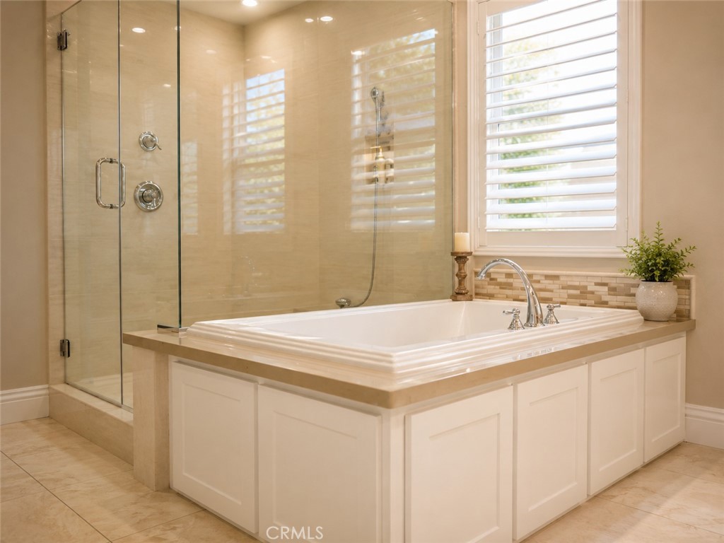 61 Windwalker Property Photo 18