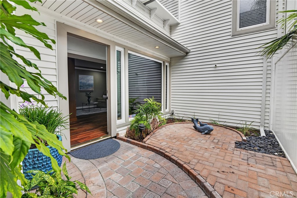 4541 Lyme Bay Property Photo 19
