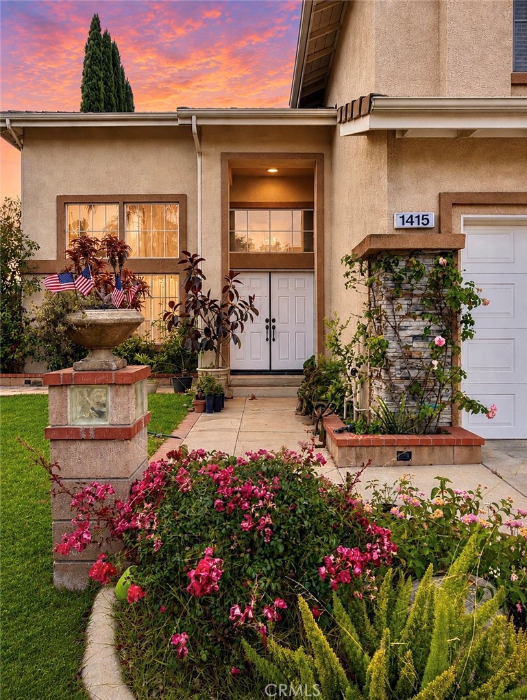 1415 Gold Shadow Property Photo 2