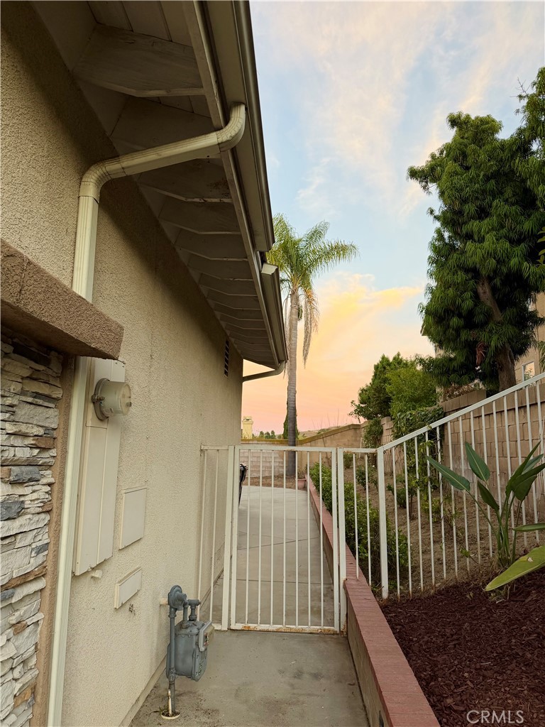 1415 Gold Shadow Property Photo 22