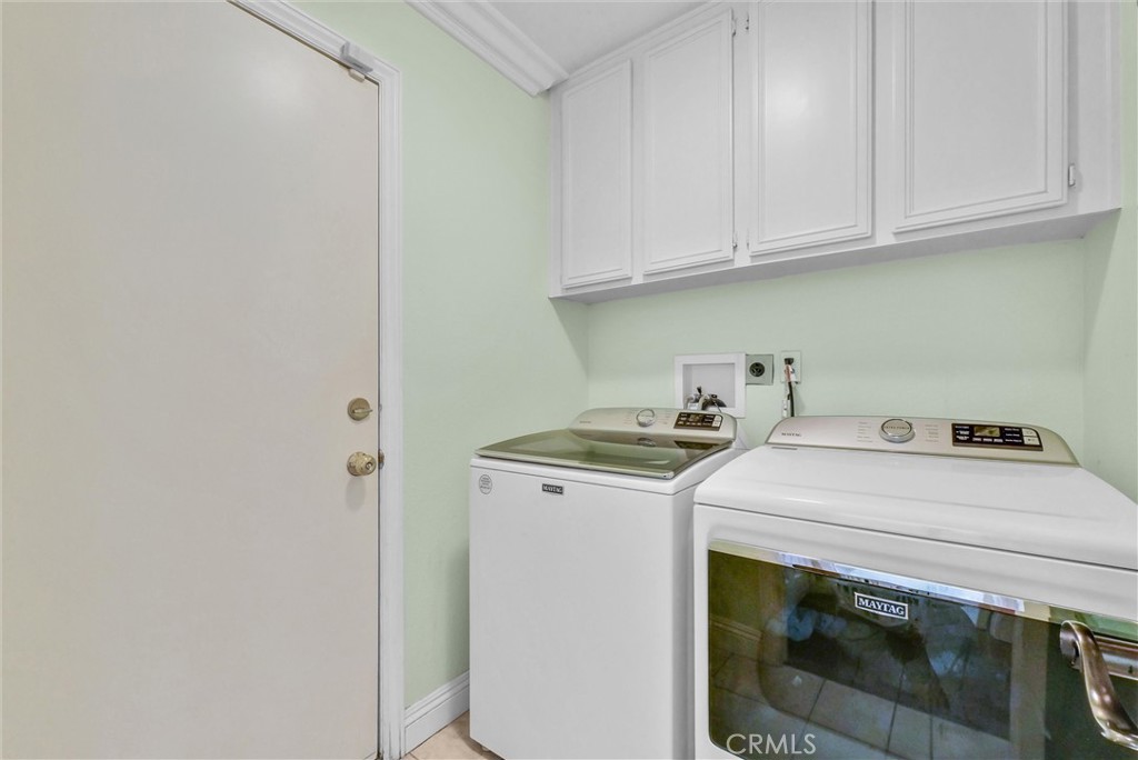 4149 Thatchbury Court Property Photo 12