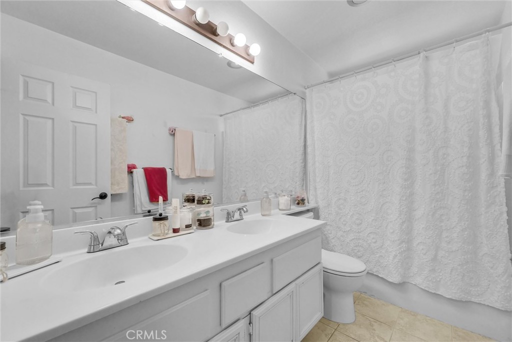 4149 Thatchbury Court Property Photo 25
