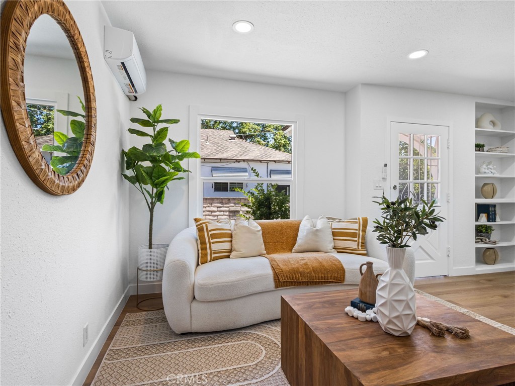 10559 Camarillo Property Photo 7