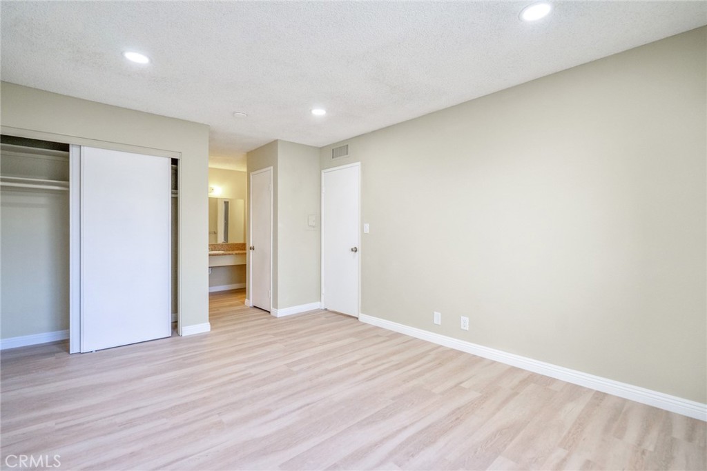 2300 S Hacienda Boulevard D4 Property Photo 9