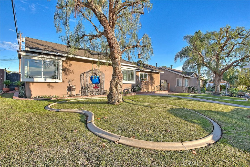 1862 Bonnie Brae Property Photo 37