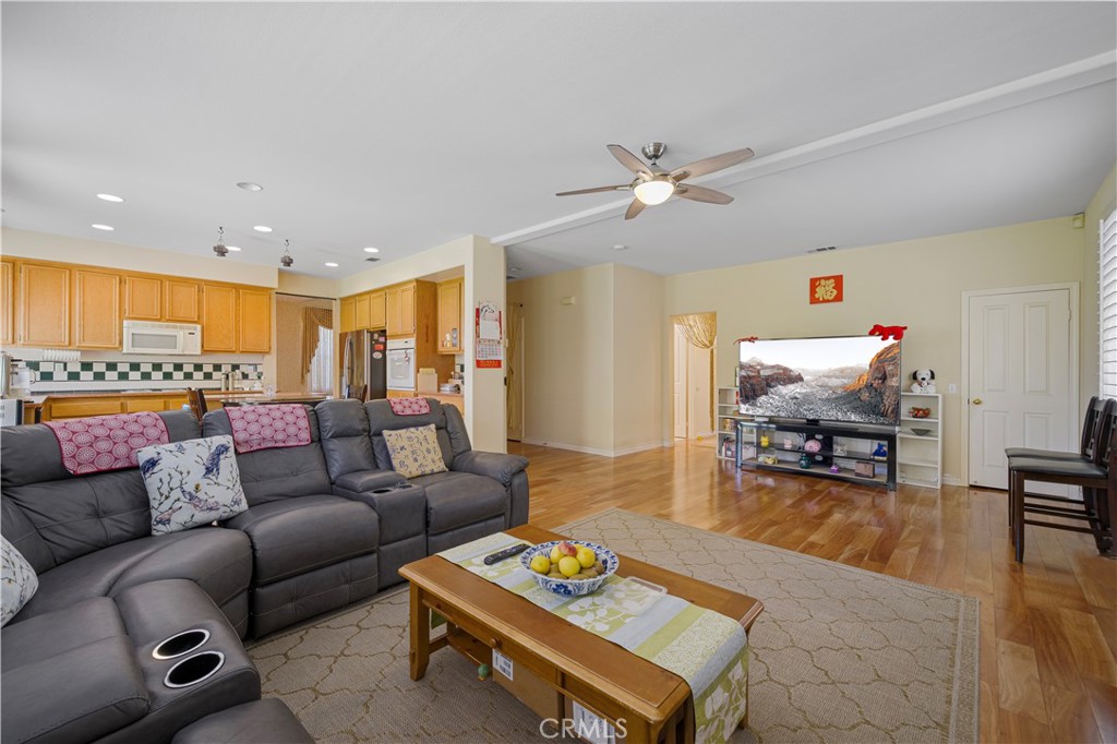 4718 Inverness Court Property Photo 25
