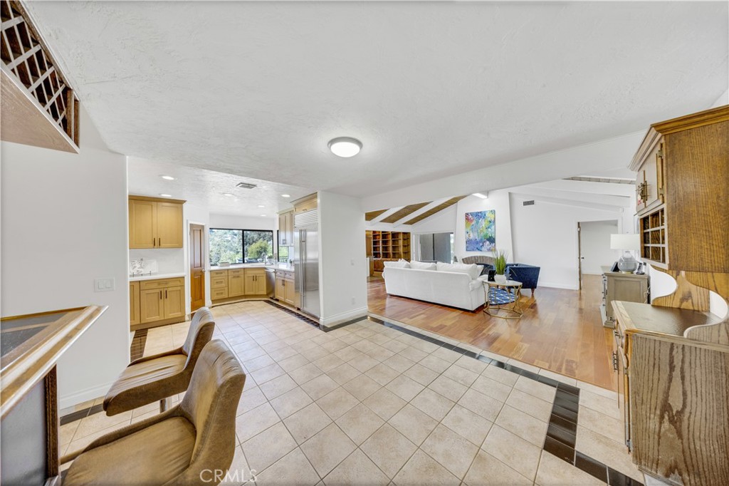 22737 Timbertop Property Photo 16