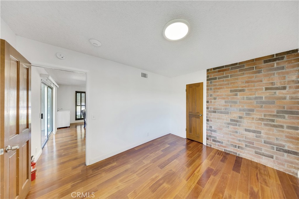 22737 Timbertop Property Photo 34