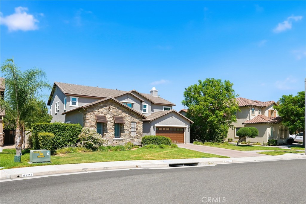 6981 Wild Lupine Road Property Photo 7