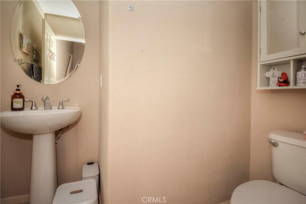 4452 Owens 105 Property Photo 23