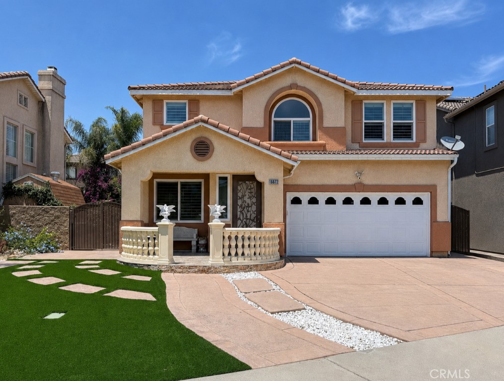 16872 Hazeltine Court Property Photo 3
