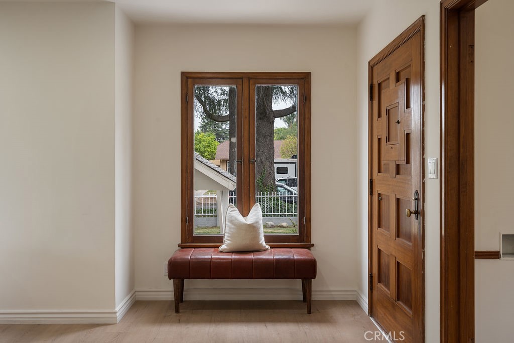 2070 El Sereno Property Photo 7