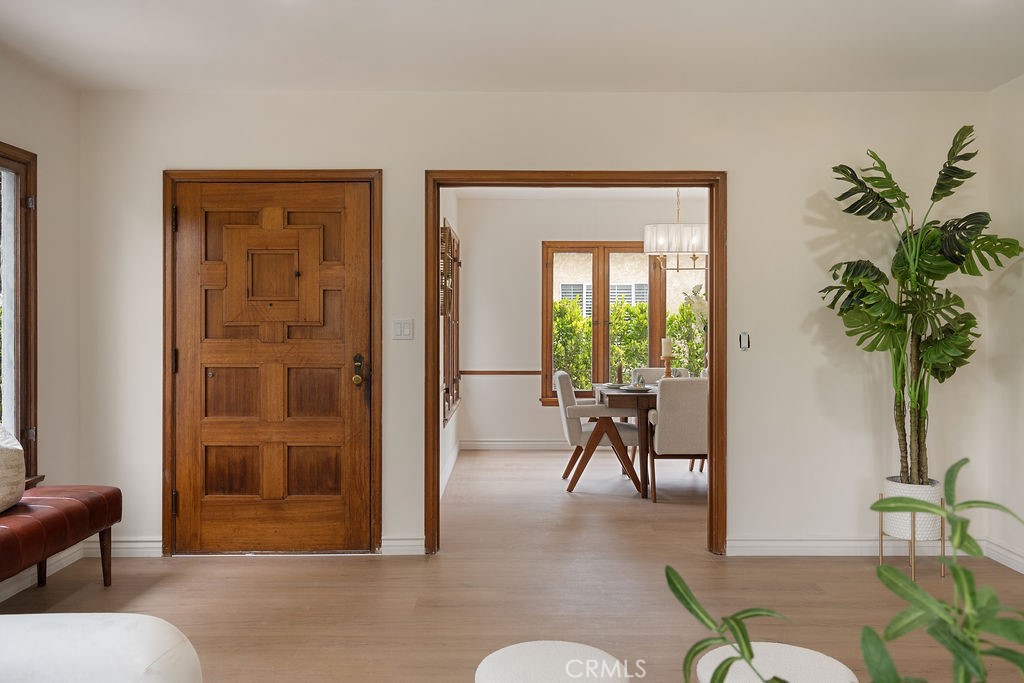 2070 El Sereno Property Photo 8