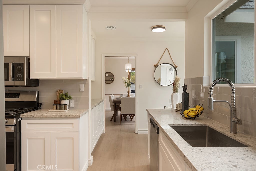 2070 El Sereno Property Photo 14