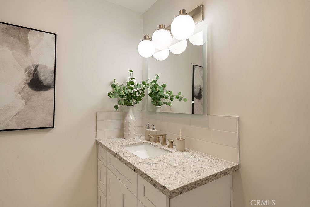 2070 El Sereno Property Photo 31