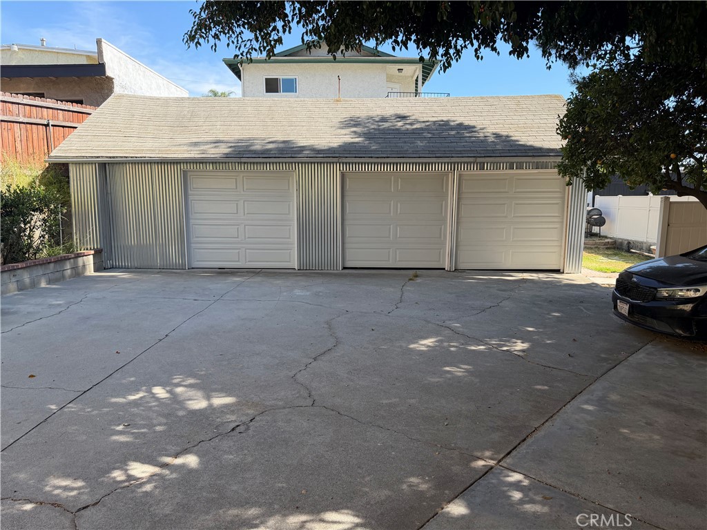 13522 Penn Property Photo 5
