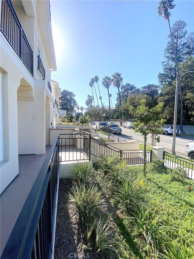 300 E Alhambra Road E Property Photo 21