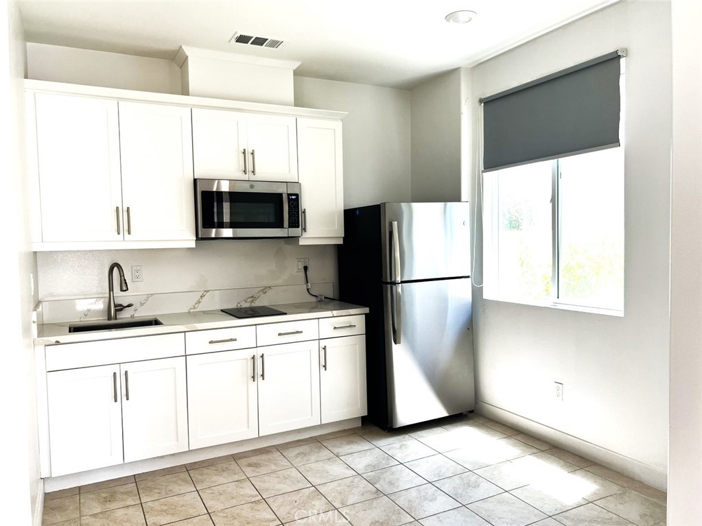 2437 Crater Property Photo 5
