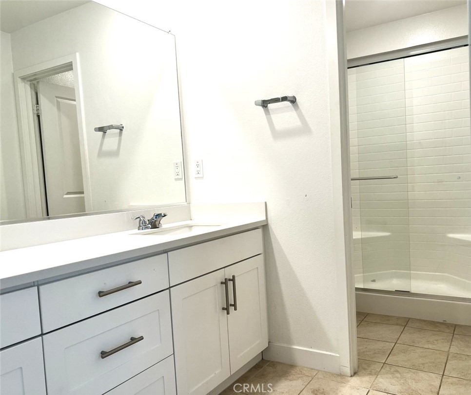 2437 Crater Property Photo 6