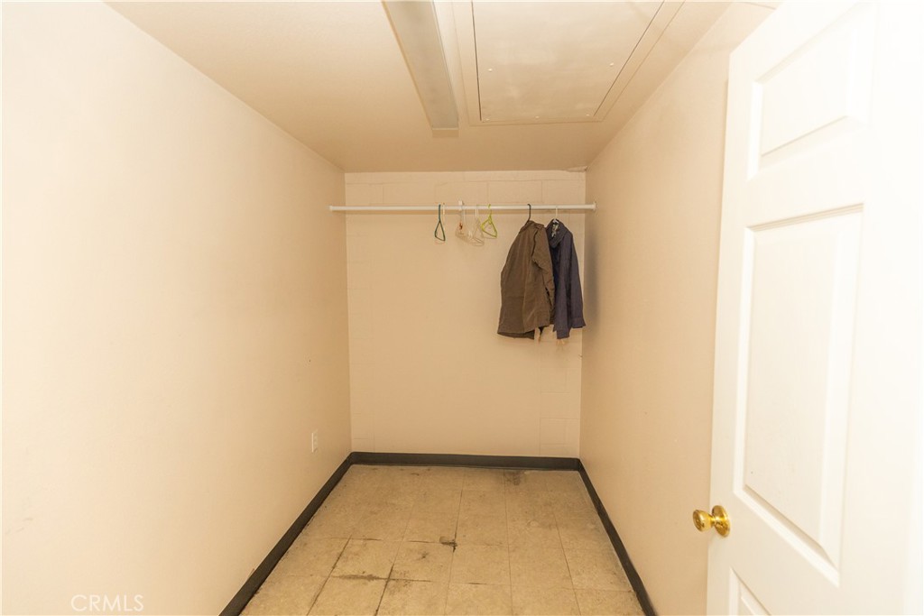 6729 Greenleaf Property Photo 20