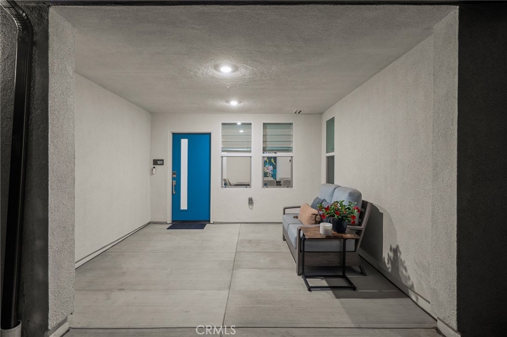 4102 E Axis Privado 101 Property Photo 5