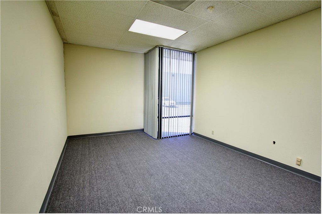 1210 E Lexington Avenue Property Photo 7