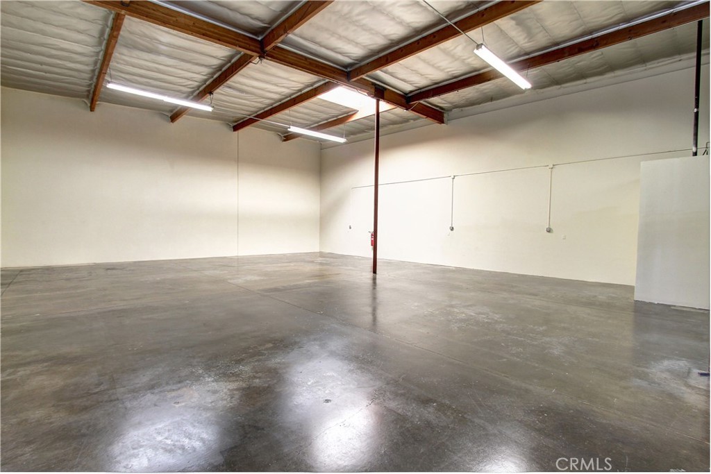 1210 E Lexington Avenue Property Photo 12