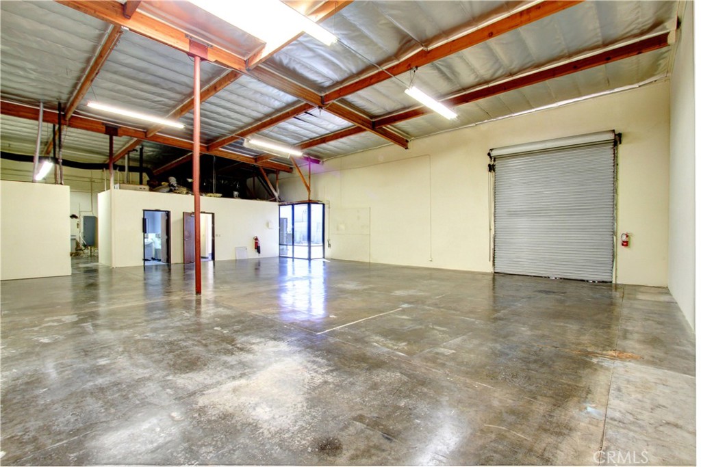 1210 E Lexington Avenue Property Photo 14