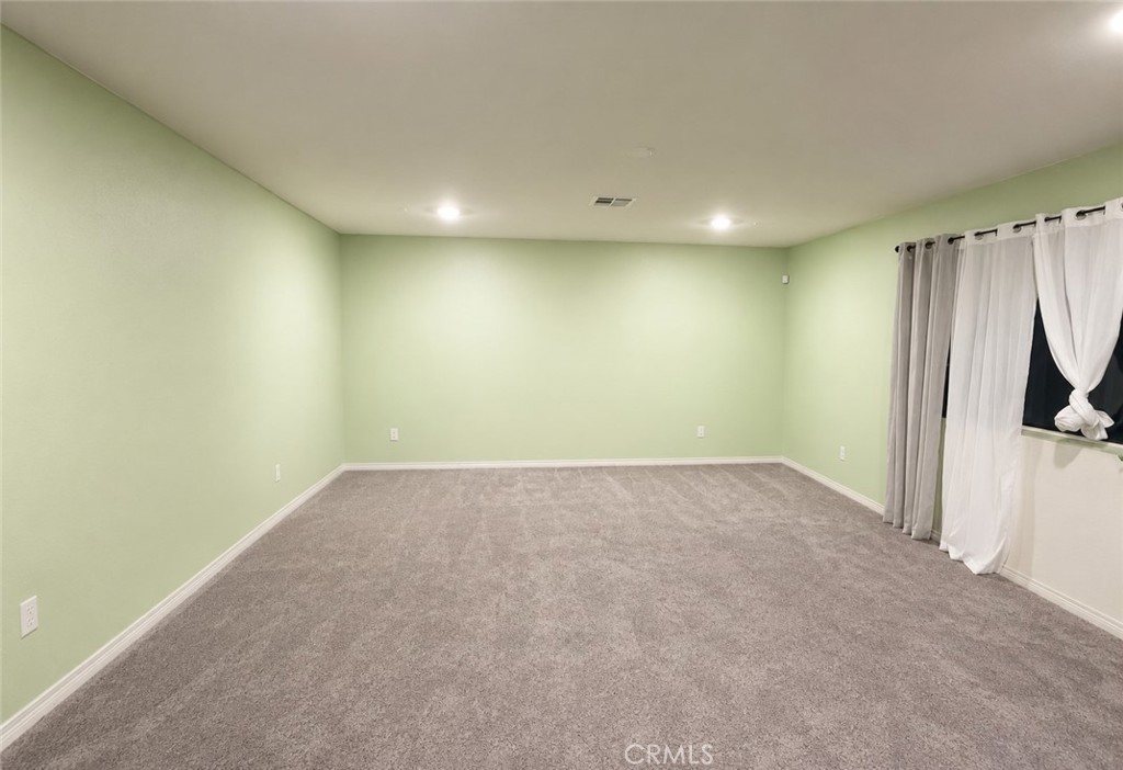 32190 Rambling Court Property Photo 4
