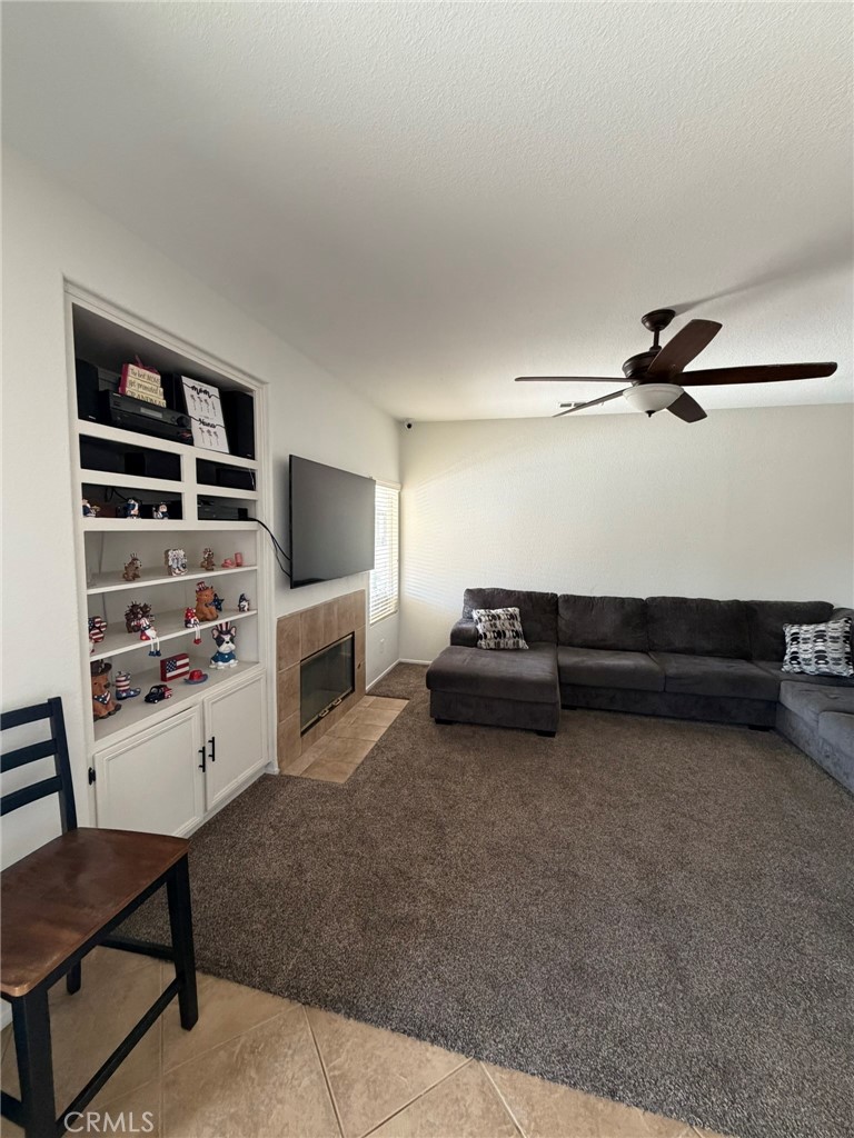 13698 Gateway Property Photo 8