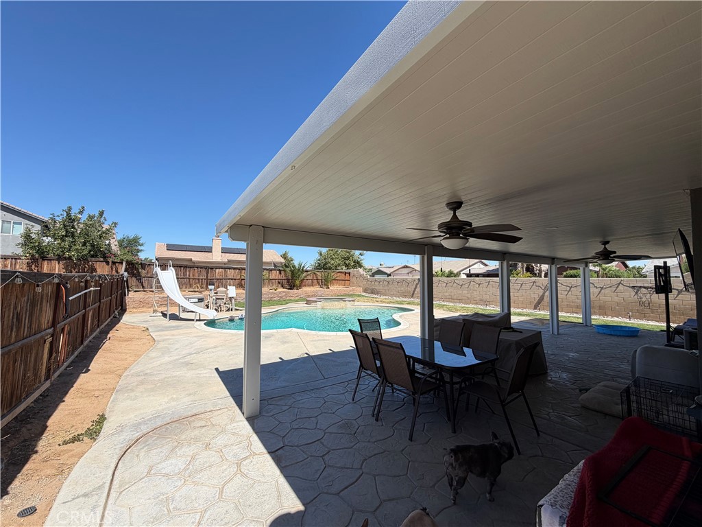 13698 Gateway Property Photo 22