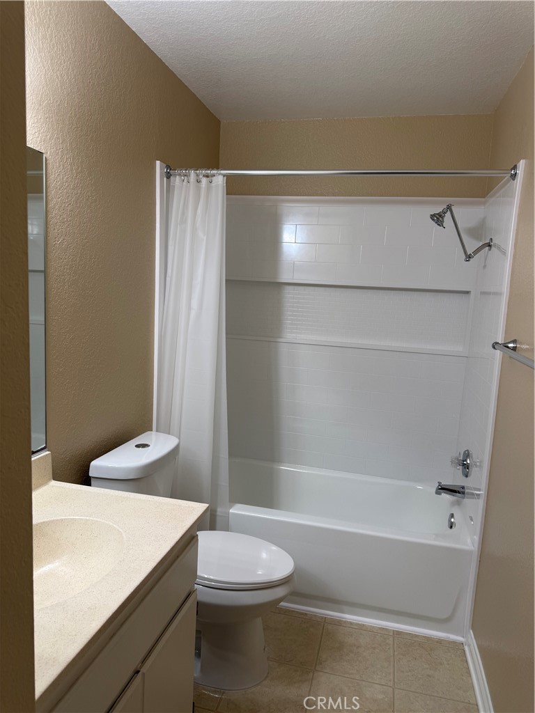1309 W Mission Boulevard 8 Property Photo 10