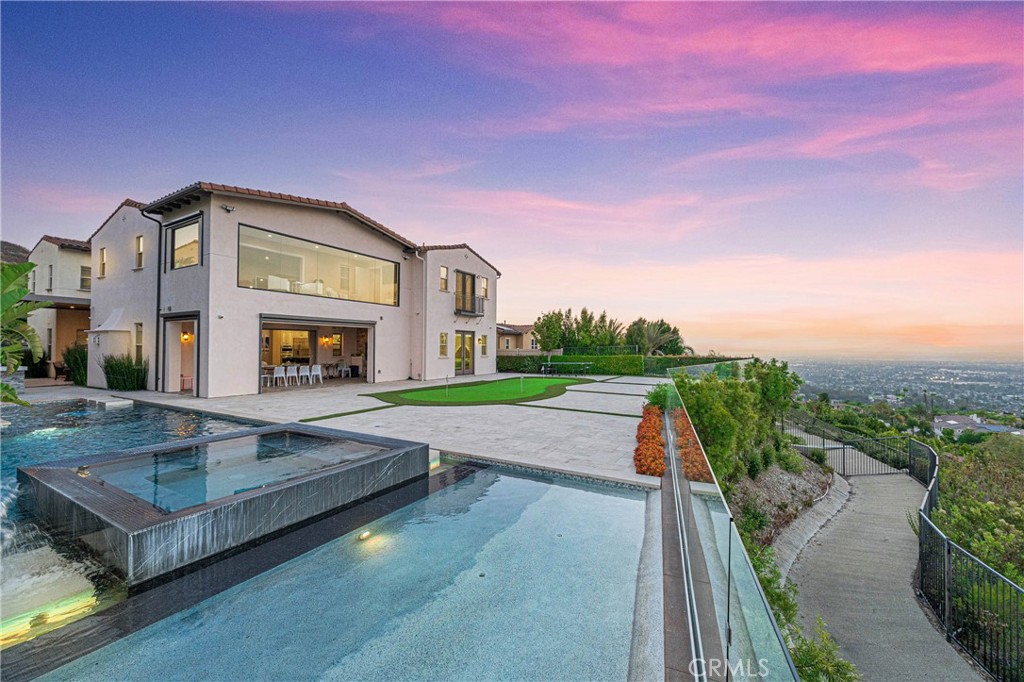 1232 Inspiration Property Photo 19