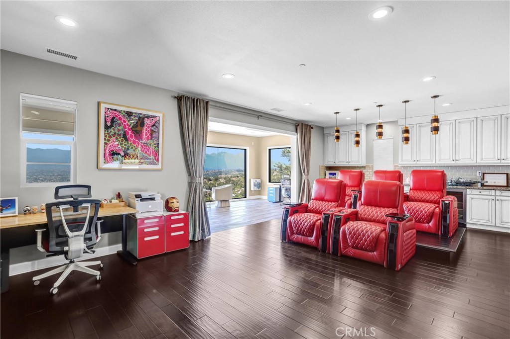 1232 Inspiration Property Photo 36