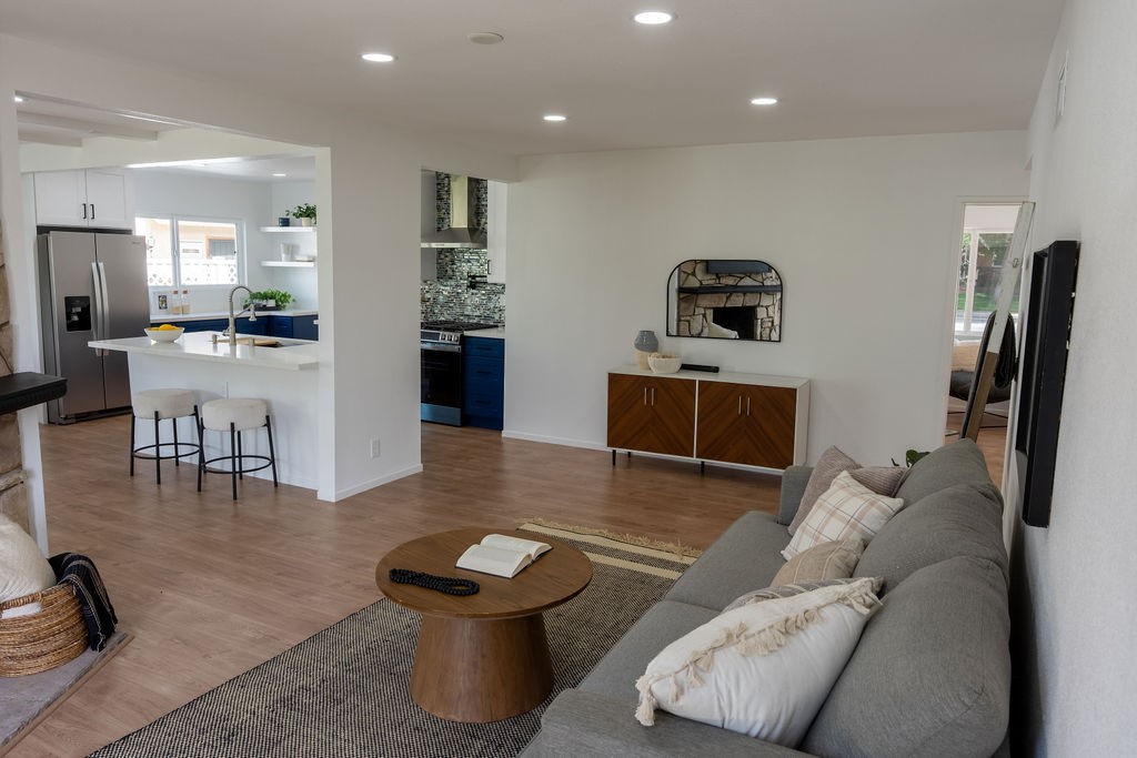 1482 Elmcroft Avenue Property Photo 11