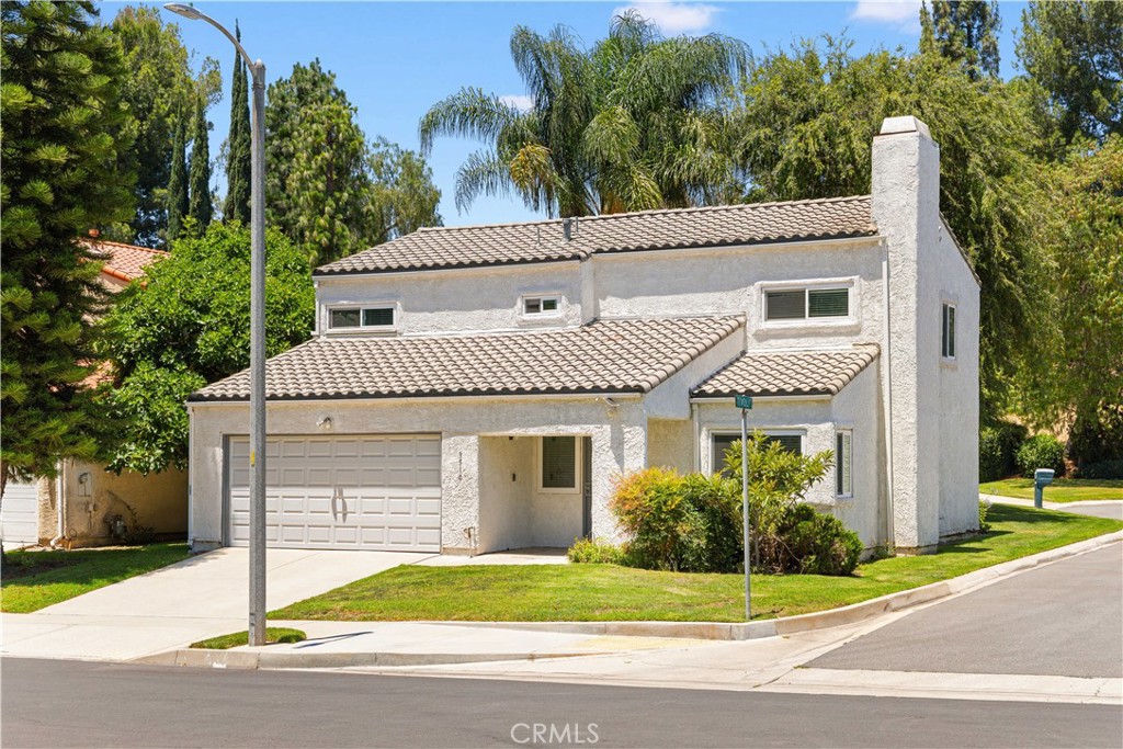 3510 Palisade St Property Photo 2
