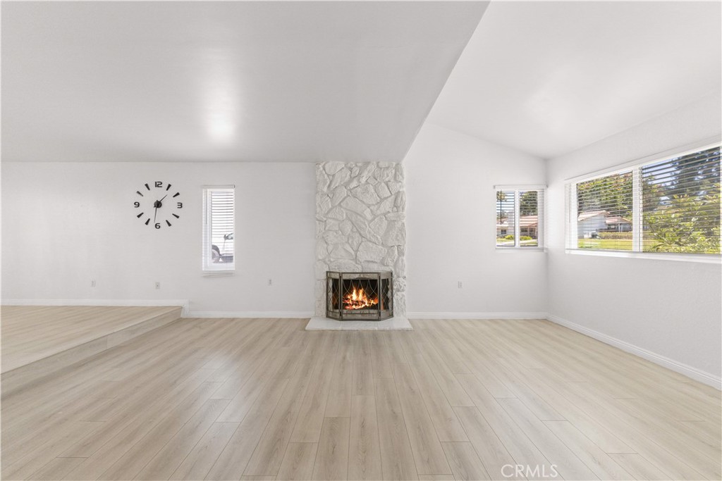 3510 Palisade St Property Photo 9
