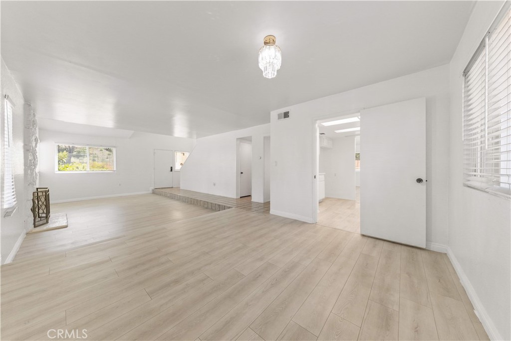 3510 Palisade St Property Photo 10