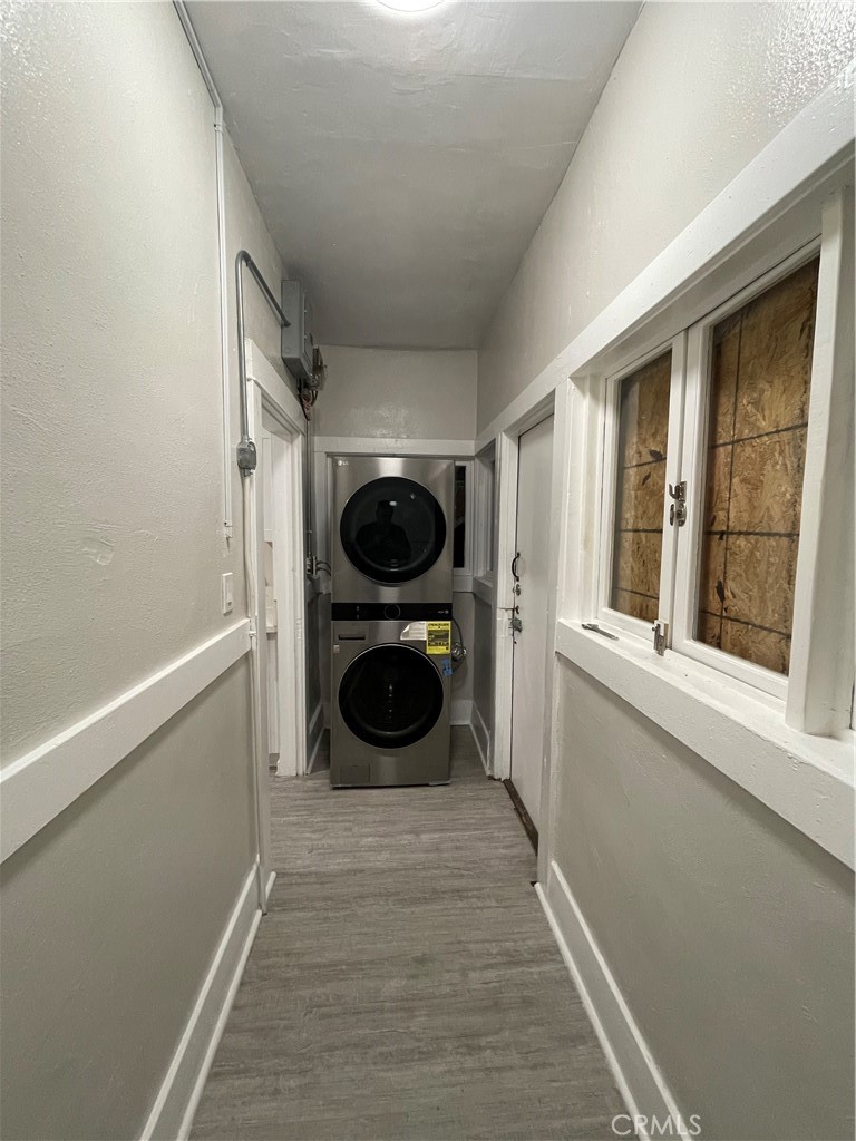 1425 W 18th St. 4 Property Photo 29